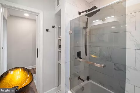 Bath - 2157 Harman Ave, Baltimore, MD 21230 photo 2 of 2