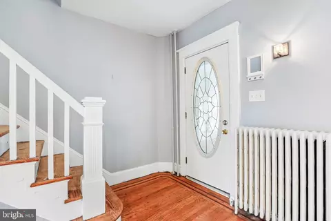 Entry Way - 4107 Old Frederick Rd, Baltimore, MD 21229 photo 2 of 4