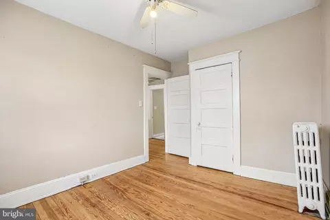 Bedroom - 4107 Old Frederick Rd, Baltimore, MD 21229 photo 4 of 6