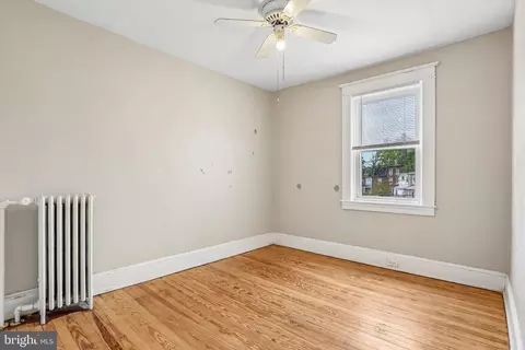 Bedroom - 4107 Old Frederick Rd, Baltimore, MD 21229 photo 3 of 6