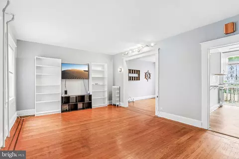 Living - 4107 Old Frederick Rd, Baltimore, MD 21229 photo 2 of 3