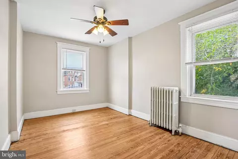Bedroom - 4107 Old Frederick Rd, Baltimore, MD 21229 photo 5 of 6