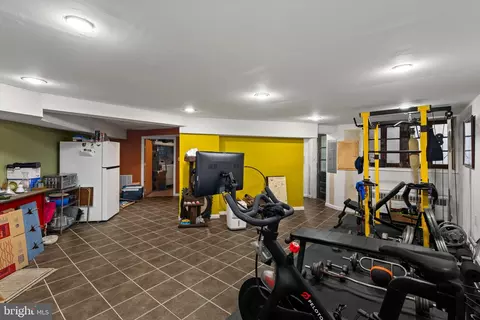 Other - 400 Bretton Pl, Baltimore, MD 21218 photo 12 of 17
