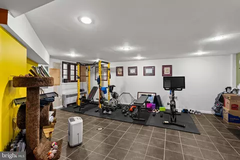 Other - 400 Bretton Pl, Baltimore, MD 21218 photo 11 of 17