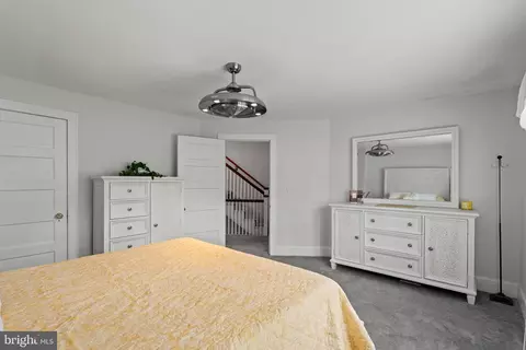 Bedroom - 400 Bretton Pl, Baltimore, MD 21218 photo 9 of 14