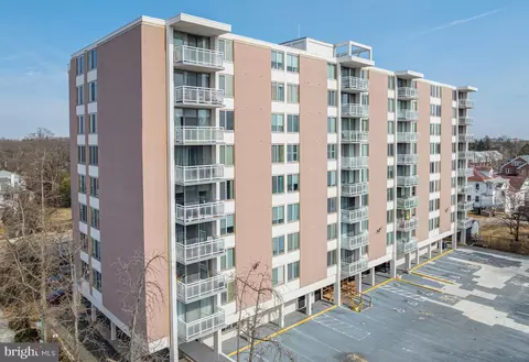 6210 Park Heights Ave #601, Baltimore, MD 21215