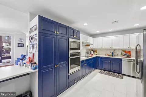 Kitchen - 10 E Lee St #802, Baltimore, MD 21202 photo 1 of 5