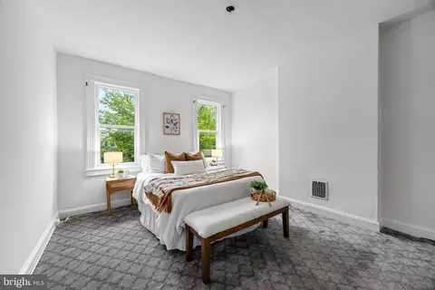 Bedroom - 607 W 33rd St, Baltimore, MD 21211 photo 3 of 5