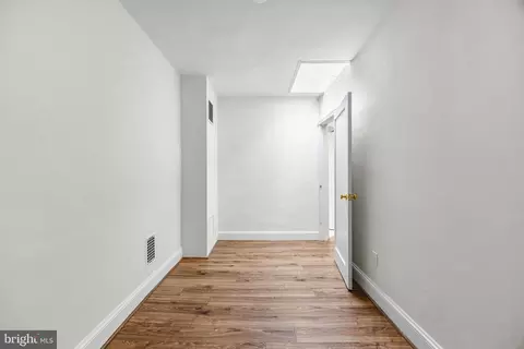 Bedroom - 607 W 33rd St, Baltimore, MD 21211 photo 1 of 5