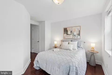 Bedroom - 317 S Regester St, Baltimore, MD 21231 photo 2 of 9