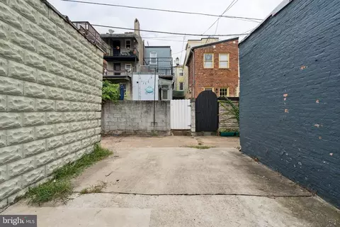 Exterior - 317 S Regester St, Baltimore, MD 21231 photo 9 of 16