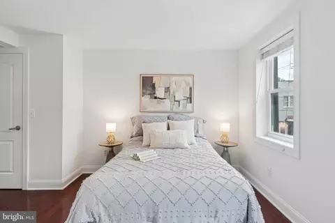 Bedroom - 317 S Regester St, Baltimore, MD 21231 photo 4 of 9