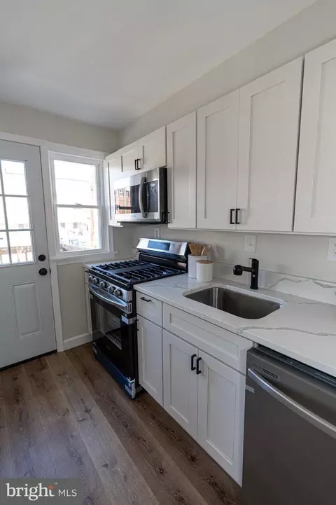 Kitchen - 4760 Elison Ave, Baltimore, MD 21206 photo 2 of 2