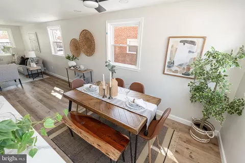 Dining - 4760 Elison Ave, Baltimore, MD 21206 photo 3 of 3