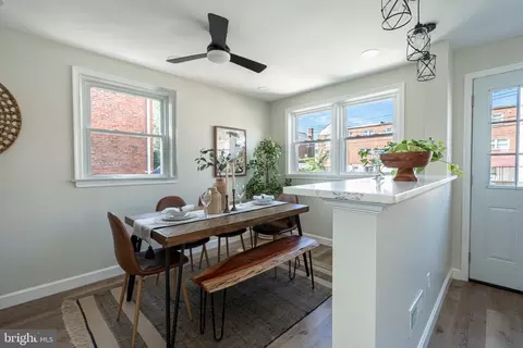Dining - 4760 Elison Ave, Baltimore, MD 21206 photo 2 of 3