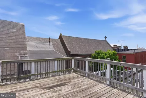 Exterior - 11 E Ostend St, Baltimore, MD 21230 photo 6 of 8
