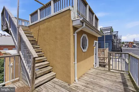 Exterior - 11 E Ostend St, Baltimore, MD 21230 photo 1 of 8