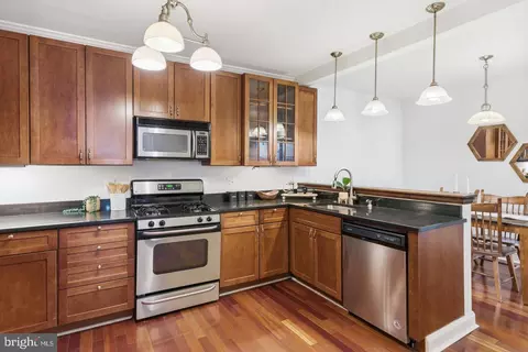 Kitchen - 11 E Ostend St, Baltimore, MD 21230 photo 1 of 5