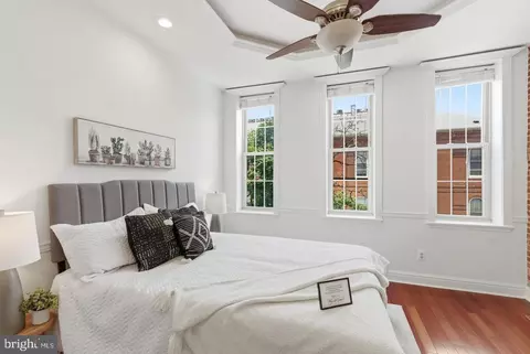 Bedroom - 11 E Ostend St, Baltimore, MD 21230 photo 1 of 3