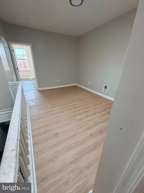 Entry Way - 3104 E Fayette St, Baltimore, MD 21224 photo 4 of 4