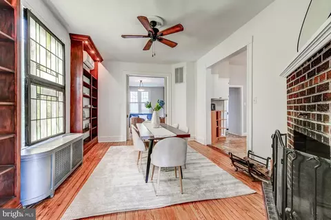 Dining - 707 Saint Johns Rd, Baltimore, MD 21210 photo 2 of 4
