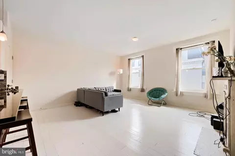 Living - 32 E Preston St, Baltimore, MD 21202 photo 5 of 5