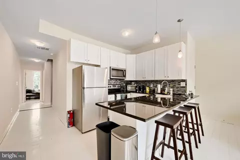 Kitchen - 32 E Preston St, Baltimore, MD 21202 photo 2 of 3