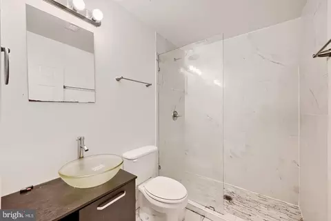 Bath - 32 E Preston St, Baltimore, MD 21202 photo 6 of 7