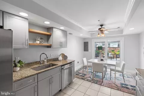 1104 S Curley St, Baltimore, MD 21224