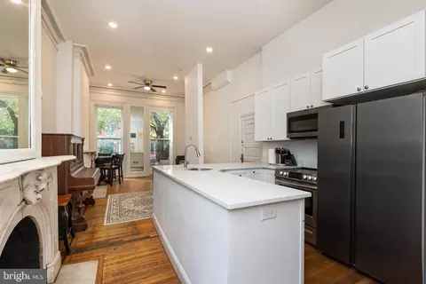 Kitchen - 14 E Read St, Baltimore, MD 21202 photo 4 of 6