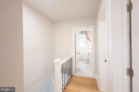 Entry Way - 3959 Brooklyn Ave, Baltimore, MD 21225 photo 6 of 6