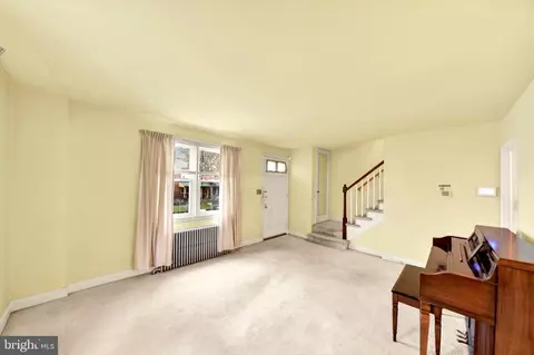 Other - 824 Wicklow Rd, Baltimore, MD 21229 photo 3 of 8