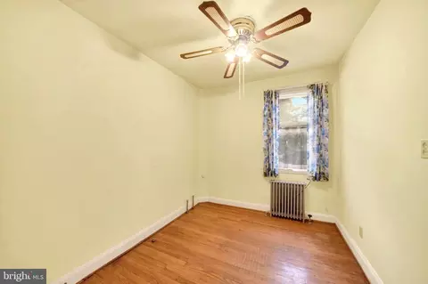 Other - 824 Wicklow Rd, Baltimore, MD 21229 photo 4 of 8