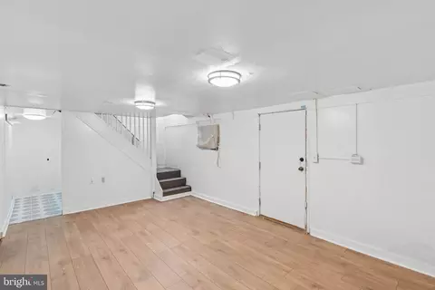 Entry Way - 4111 Lasalle Ave, Baltimore, MD 21206 photo 9 of 9