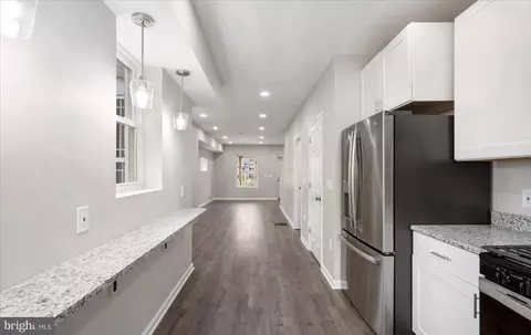 Entry Way - 2800 Violet Ave, Baltimore, MD 21215 photo 4 of 7