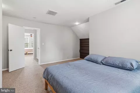 Bedroom - 2505 Ailsa Ave, Baltimore, MD 21214 photo 3 of 8