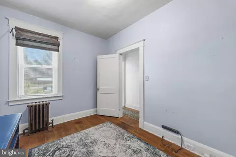 Bedroom - 315 N Bend Rd, Baltimore, MD 21229 photo 3 of 7