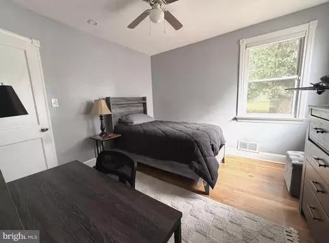 Bedroom - 6011 Eastern Pkwy, Baltimore, MD 21206 photo 9 of 11