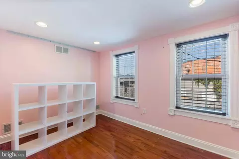 Bedroom - 1156 Scott St, Baltimore, MD 21230 photo 3 of 4