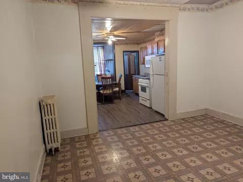 Entry Way - 3442 Belair Rd, Baltimore, MD 21213 photo 4 of 4