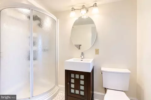 Bath - 311 E West St, Baltimore, MD 21230 photo 2 of 2