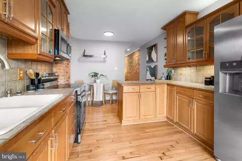 Kitchen - 640 Harvey St, Baltimore, MD 21230 photo 4 of 4