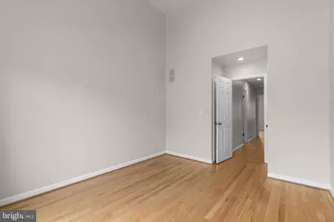 Entry Way - 1028 Patapsco St, Baltimore, MD 21230 photo 4 of 4