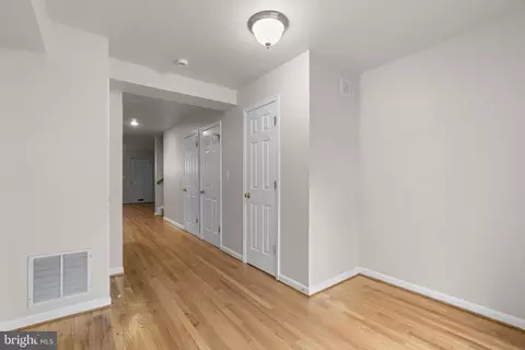 Entry Way - 1028 Patapsco St, Baltimore, MD 21230 photo 3 of 4