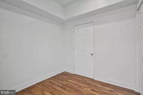 Entry Way - 2444 Callow Ave, Baltimore, MD 21217 photo 2 of 13