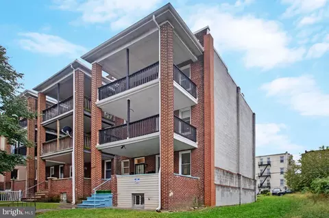 Exterior - 2444 Callow Ave, Baltimore, MD 21217 photo 2 of 12