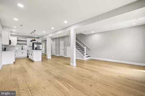 Living - 3220 Strickland St, Baltimore, MD 21229 photo 2 of 3