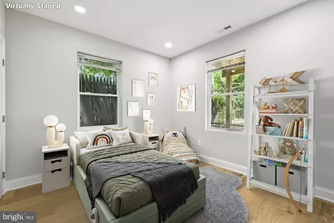 Bedroom - 3220 Strickland St, Baltimore, MD 21229 photo 1 of 3