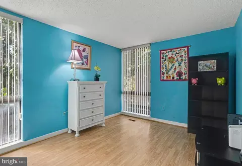 Bedroom - 2350 Sorrel Ct, Baltimore, MD 21209 photo 3 of 3