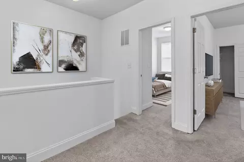 Entry Way - 3718 Edmondson Ave, Baltimore, MD 21229 photo 6 of 6